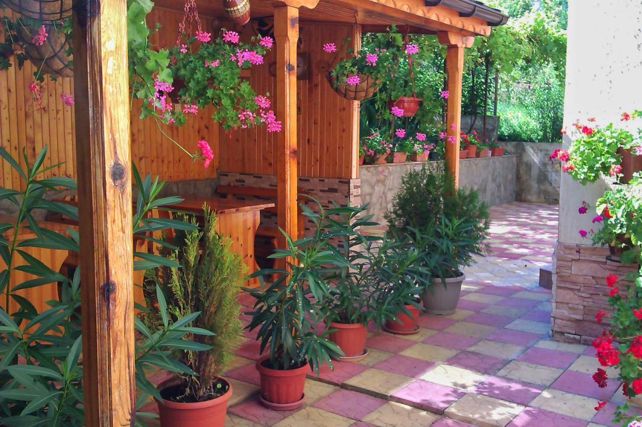 Tatyana Guest House Beala Exterior foto